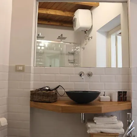 Guest house Charme In Centro - Tourist *