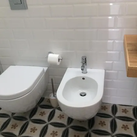 Charme In Centro - Tourist Πανσιόν Αγκριτζέντο