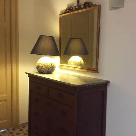 Charme In Centro - Tourist 3* Αγκριτζέντο