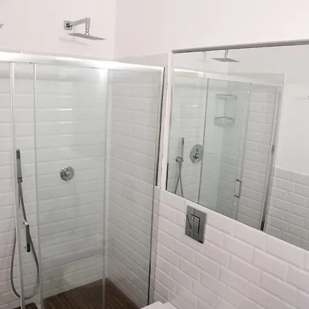 Charme In Centro - Tourist Πανσιόν